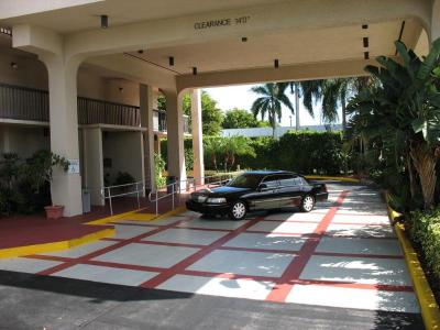 Quality Inn Palm Beach International Airport