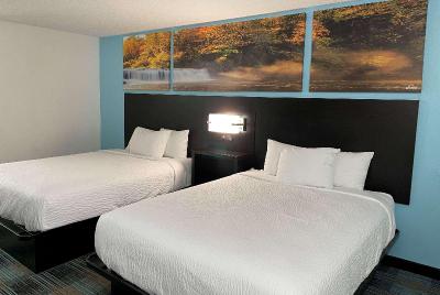 Days Inn By Wyndham Calhoun Ga