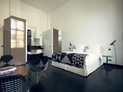 The Qvest Hideaway