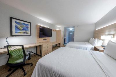 Holiday Inn Express & Suites Petersburg/Dinwiddie