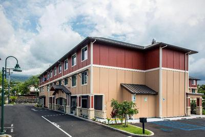 Holiday Inn Express and Suites Kailua Kona
