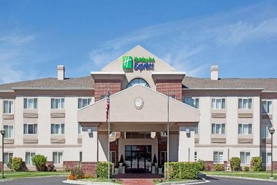 Holiday Inn Express and Suites Ogden