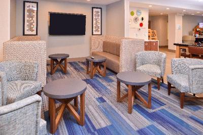 Holiday Inn Express and Suites Lacey