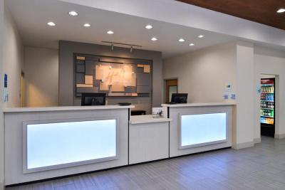 Holiday Inn Express and Suites La Place