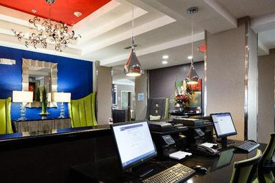Holiday Inn Express and Suites El Reno