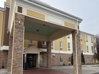 Best Western Plus Liberal Hotel & Suites