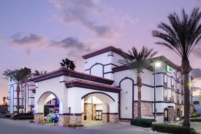 Holiday Inn Express and Suites Ontario Airport
