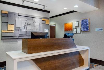 Holiday Inn Express and Suites Ooltewah Springs Ch