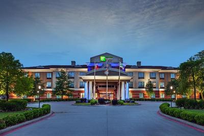 Holiday Inn Express and Suites Orange