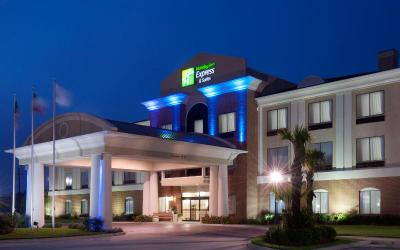 Holiday Inn Express and Suites Orange