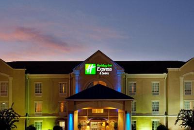 Holiday Inn Express & Suites Orangeburg