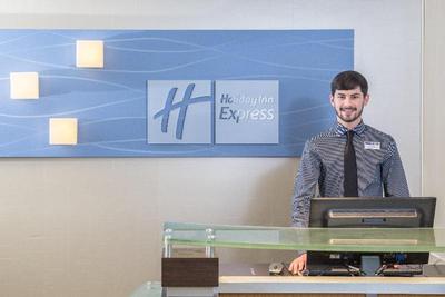 Holiday Inn Express and Suites Oxford