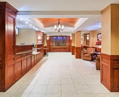 Holiday Inn Express & Suites Laredo-Event Center