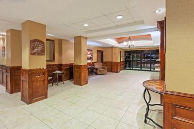 Holiday Inn Express & Suites Laredo-Event Center