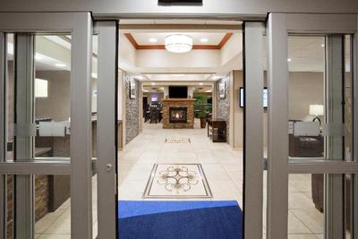Holiday Inn Express and Suites Aberdeen