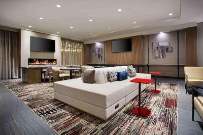 DoubleTree by Hilton Chicago Midway Airport