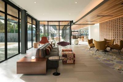 Holiday Inn Phoenix West