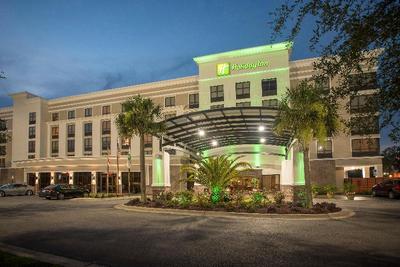 Holiday Inn Pensacola University Area