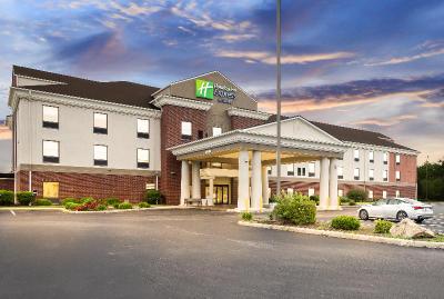 Holiday Inn Express and Suites Van Wert