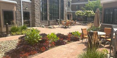 Staybridge Suites Rochester Commerce DR NW