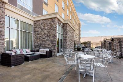Holiday Inn Southaven Central Memphis