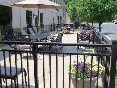 Holiday Inn Express and Suites Winchester