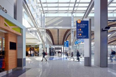 Holiday Inn Express and Suites Sacramento Airport