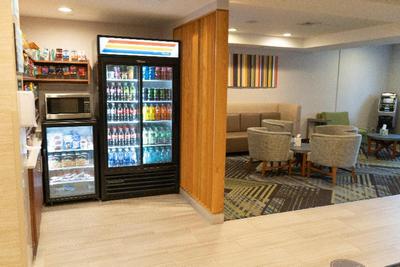 Holiday Inn Express Queens Maspeth