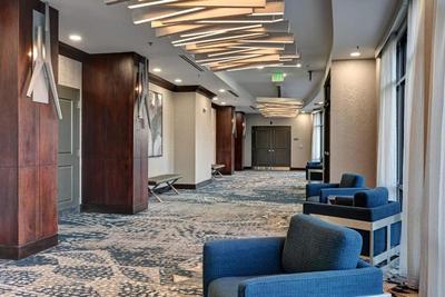 DoubleTree by Hilton Denver International Airport