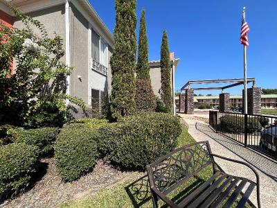 Express Inn Leesville Ft Johnson, SureStay C by BW