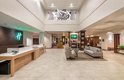 Holiday Inn Hotel and Suites Orange Park Wells Rd.