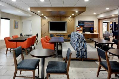 Holiday Inn Express Richmond I 64 Short Pump Area