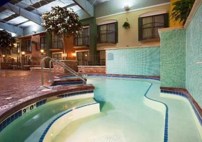 Holiday Inn Hotel and Suites Minneapolis Lakeville