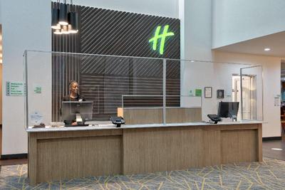 Holiday Inn Dallas Fort Worth Airport S