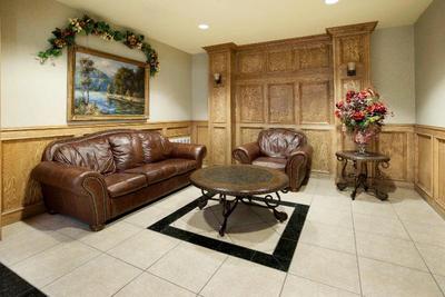 Holiday Inn Express and Suites Zapata
