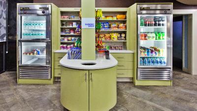 Holiday Inn Express Atlanta Galleria Ballpark Area