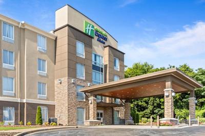 Holiday Inn Express and Suites Starkville