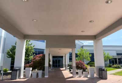 Wyndham Flint Grand Blanc / Bishop Airport / Confe