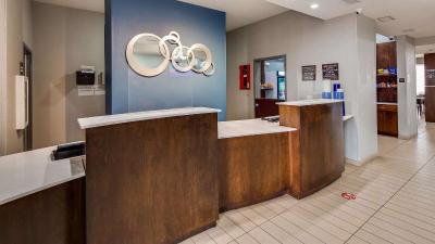 Best Western St Louis Airport North Hotel & Suites