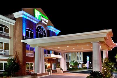 Holiday Inn Express and Suites Sumter