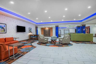 Holiday Inn Exp & Sts Stillwater - University Area