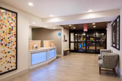 Holiday Inn Express Warrenton