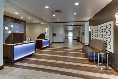 Holiday Inn Express Cheektowaga North East