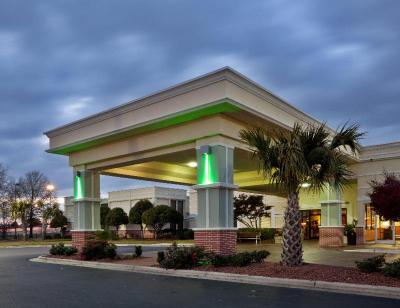 Holiday Inn Lumberton North - I-95