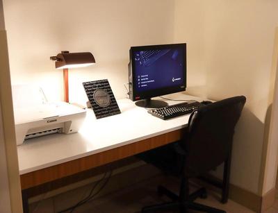 Holiday Inn Express Cedar Rapids (Collins Rd)