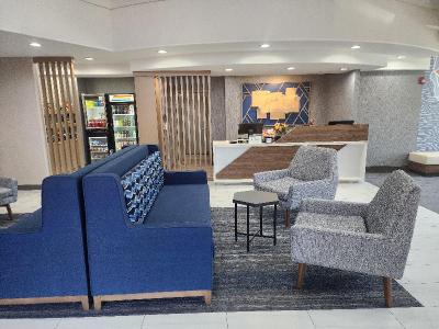 Holiday Inn Express and Suites Lathrop
