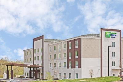 Holiday Inn Express and Suites Harrisburg S New Cu