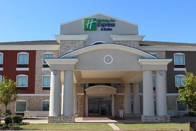 Holiday Inn Express and Suites Mansfield