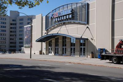Holiday Inn Express and Suites Bloomington Normal