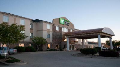 Holiday Inn Express and Suites Bloomington Normal